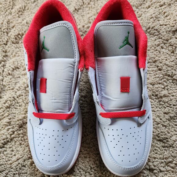 Air Jordan 1 Low SE GS Football Grey University Brand New Sz 6Y - Picture 4 of 8